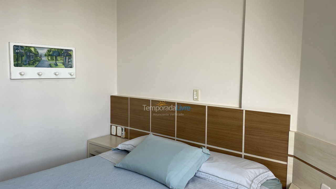 Apartamento para alquiler de vacaciones em Itapema (Meia Praia)