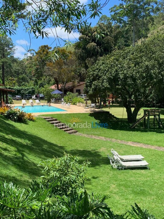 Apartamento para aluguel de temporada em Miguel Pereira (Javary)