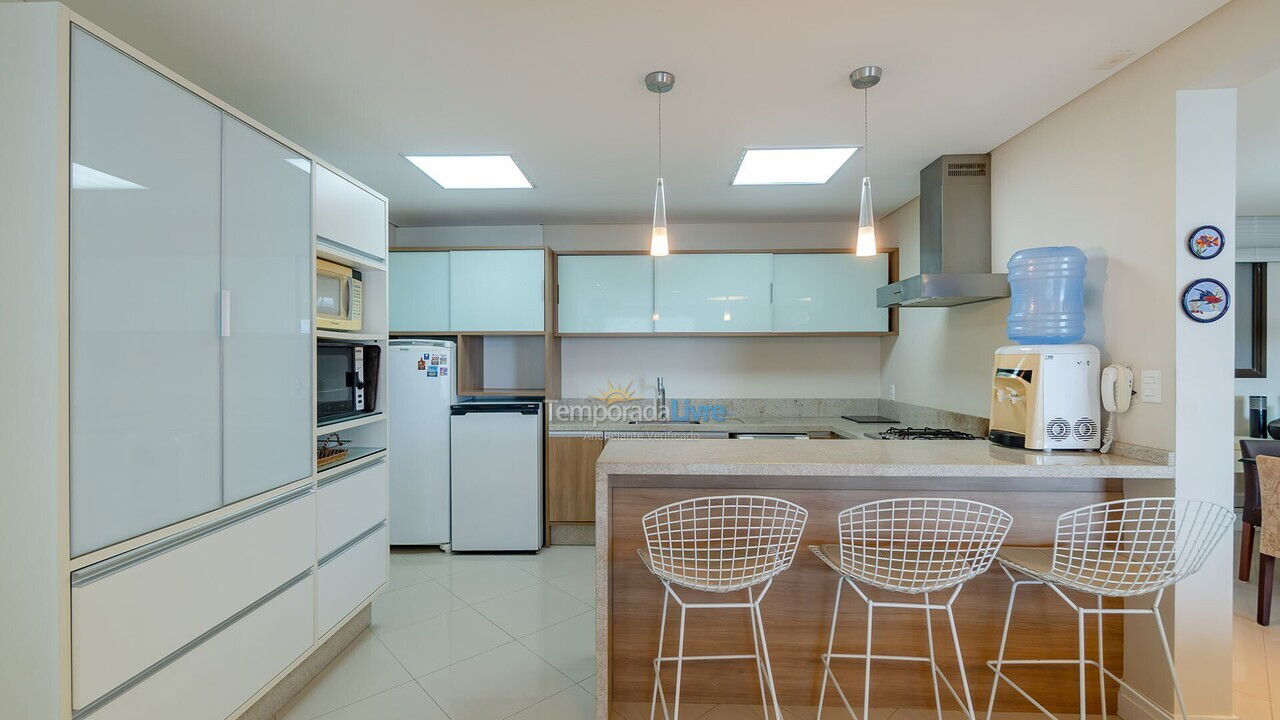 Apartamento para aluguel de temporada em Florianopolis (Canasvieiras)