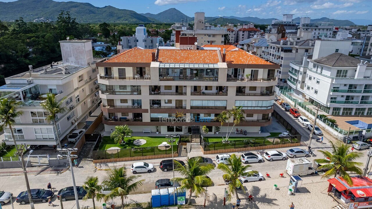 Apartamento para aluguel de temporada em Florianopolis (Canasvieiras)