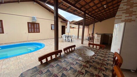 Great house with air conditioning and pool in Praia dos Ingleses