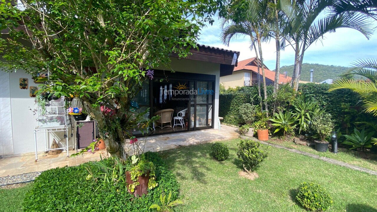 House for vacation rental in Florianópolis (Brava)