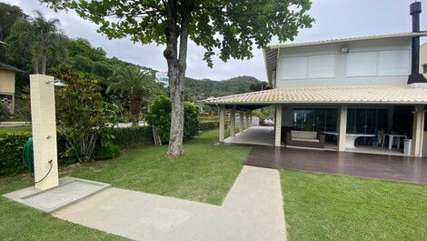 House for rent in Florianopolis - Jurerê