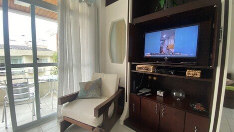 Beautiful apartment in Praia Brava, 100 meters from the sea