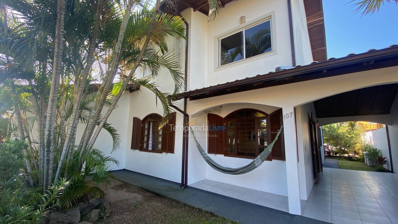 House for vacation rental in Florianópolis (Ponta das Canas)