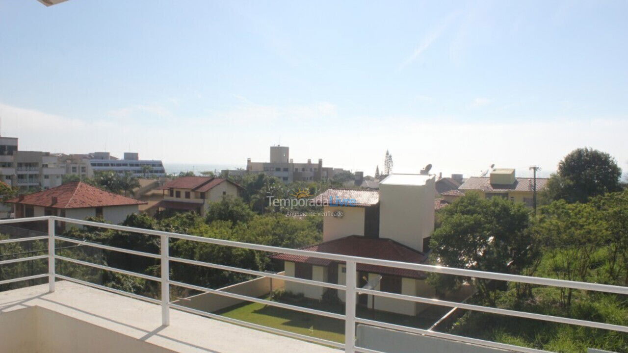 Casa para aluguel de temporada em Florianópolis (Brava)