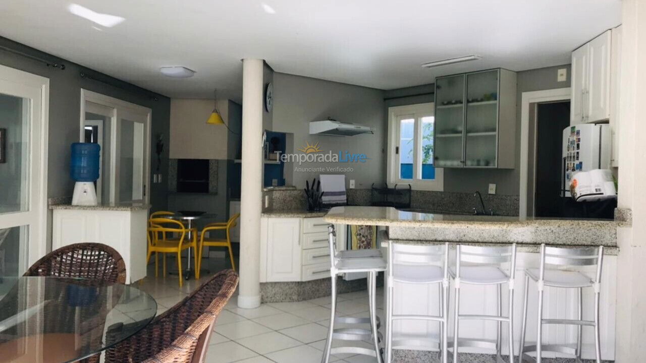 Casa para alquiler de vacaciones em Florianopolis (Jurerê Internacional)