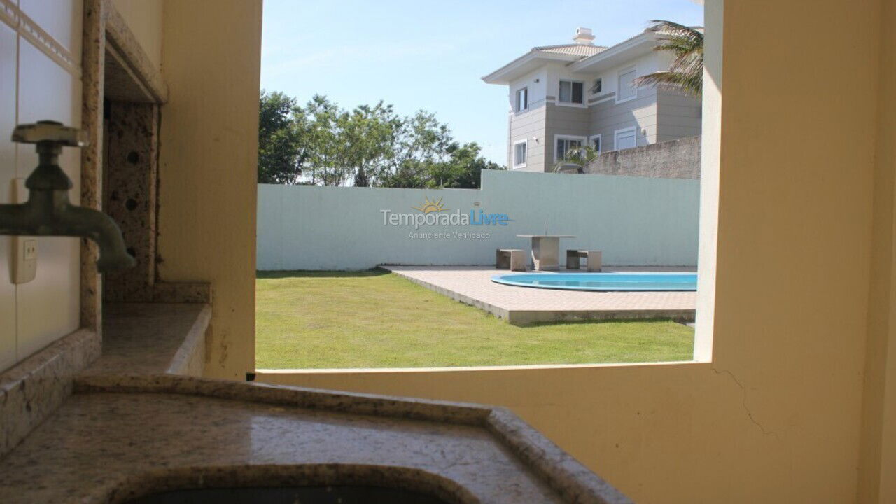 Casa para aluguel de temporada em Florianópolis (Brava)