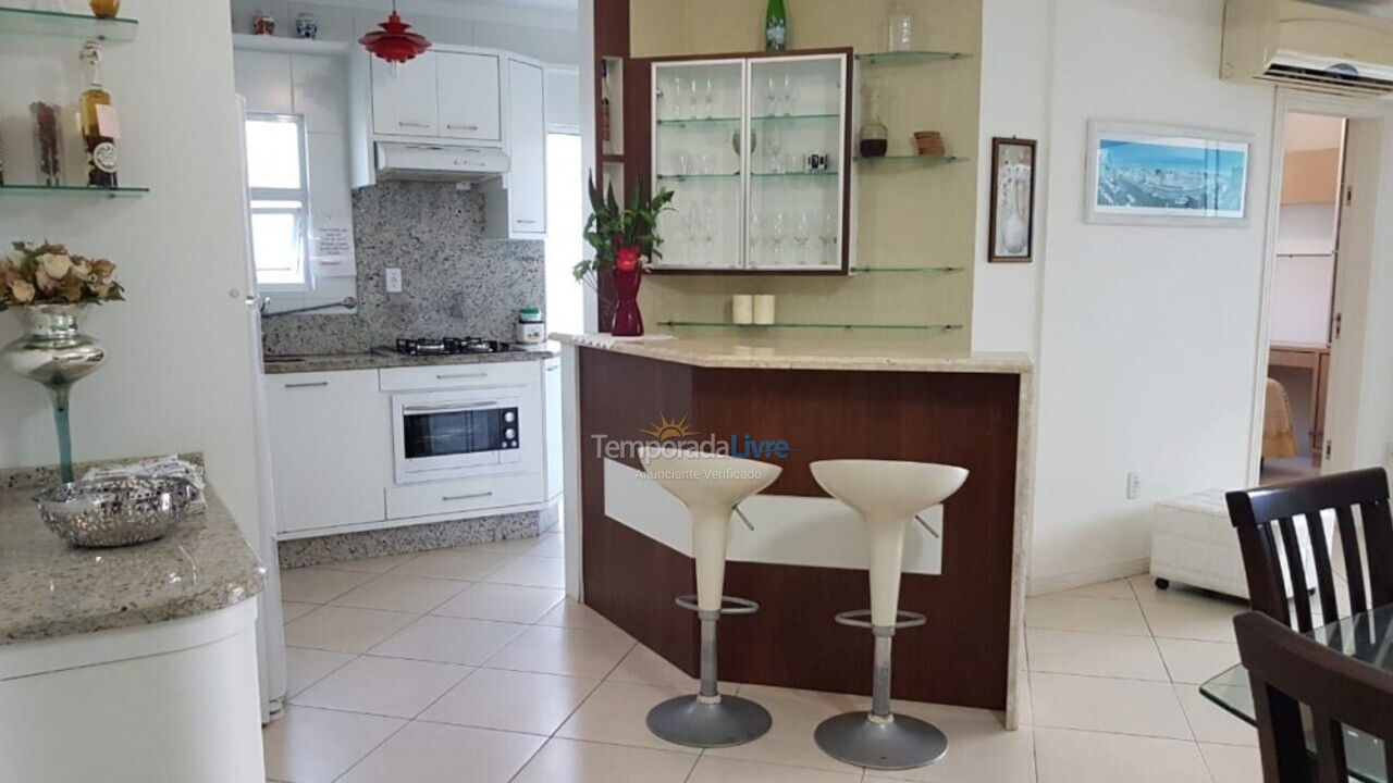 Apartamento para aluguel de temporada em Florianopolis (Canasvieiras)