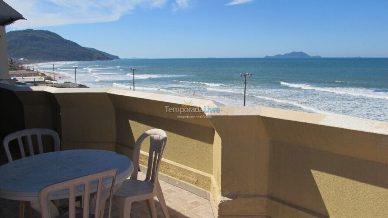 Apartamento para aluguel de temporada em Florianopolis (Praia dos Ingleses)