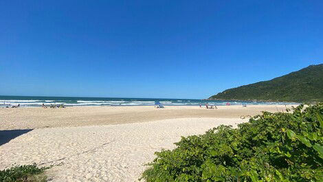 Excelente Casa para aluguel de temporada em Brava, Florianópolis,...