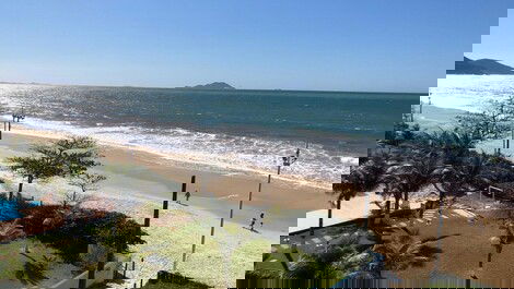 Spectacular FOOT IN THE SAND at Praia dos Ingleses
