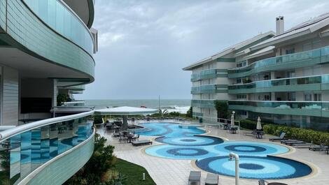 MARAVILLOSO apartamento frente al mar, condominio Costa do Sol