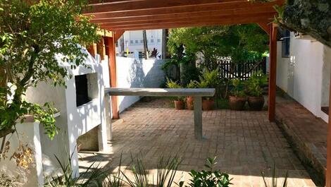 Excellent house on the sand in Lagoinha