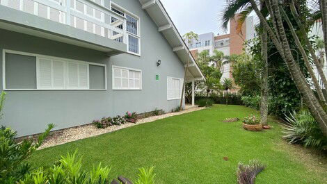 Perfecta casa, piscina y aire a 50 metros de la playa, en Rua das Gaivotas
