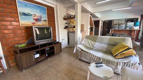 WONDERFUL house with pool and air at 200 meters from the beach
