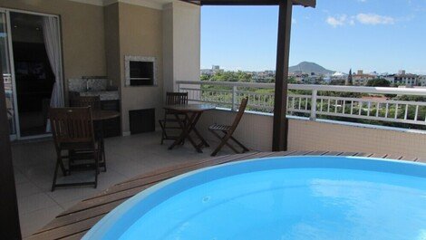 Hermoso apartamento a 150 metros del mar, con piscina privada