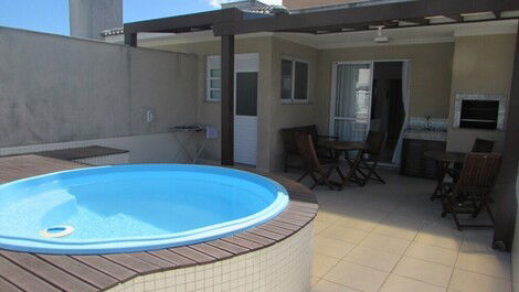 Beautiful apartment 150 meters from the sea, with private pool