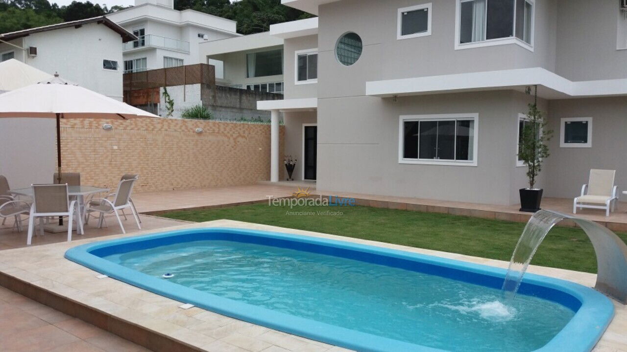 House for vacation rental in Florianopolis (Canasvieiras)