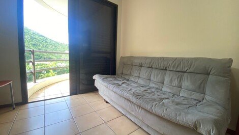 Great apartment overlooking the sea, 50 meters from the beach