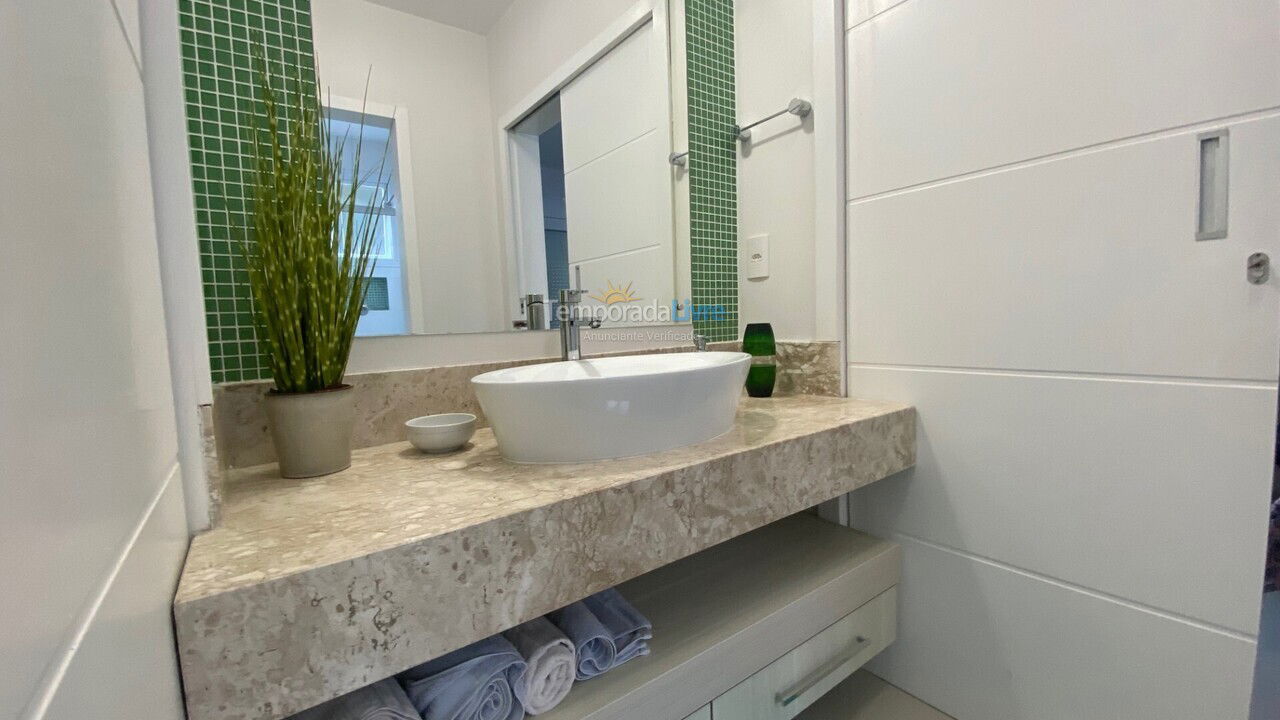 House for vacation rental in Florianopolis (Canasvieiras)