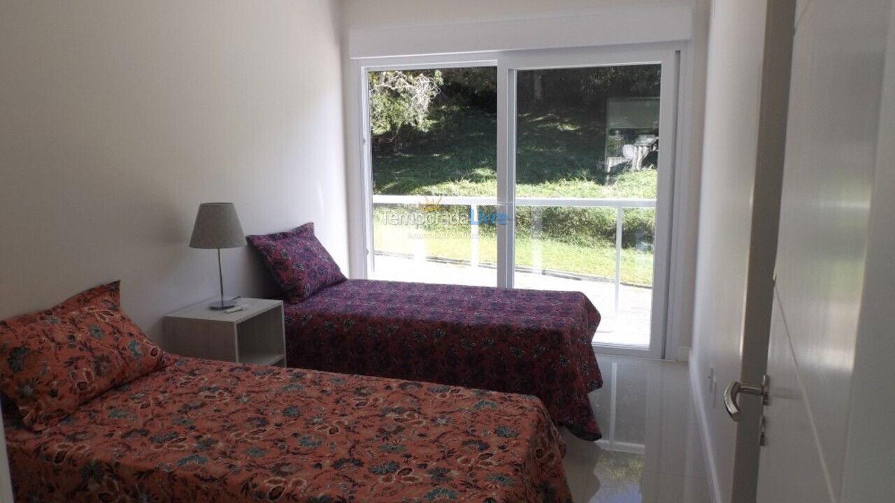 House for vacation rental in Florianopolis (Canasvieiras)