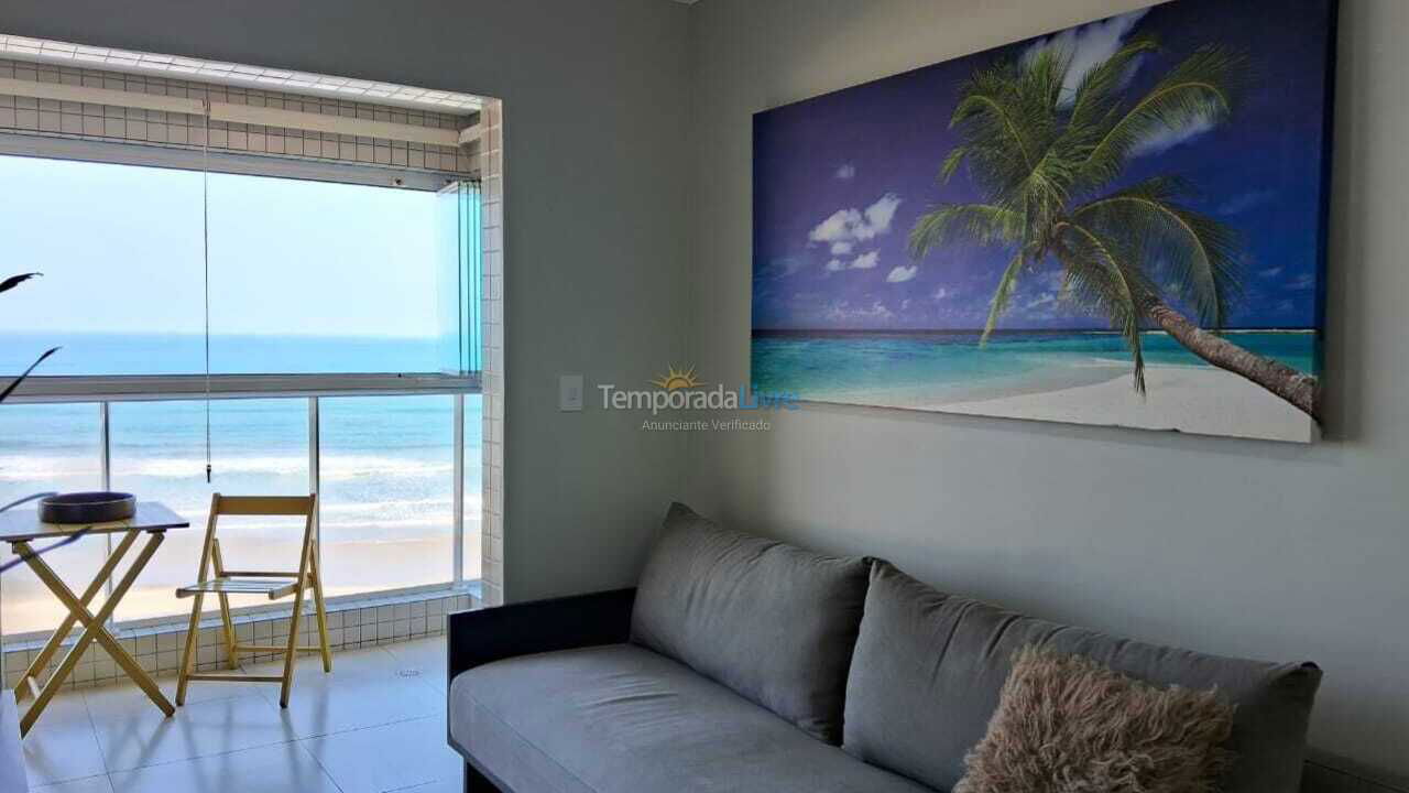 Apartamento para aluguel de temporada em Praia Grande (Praia do Caiçara)