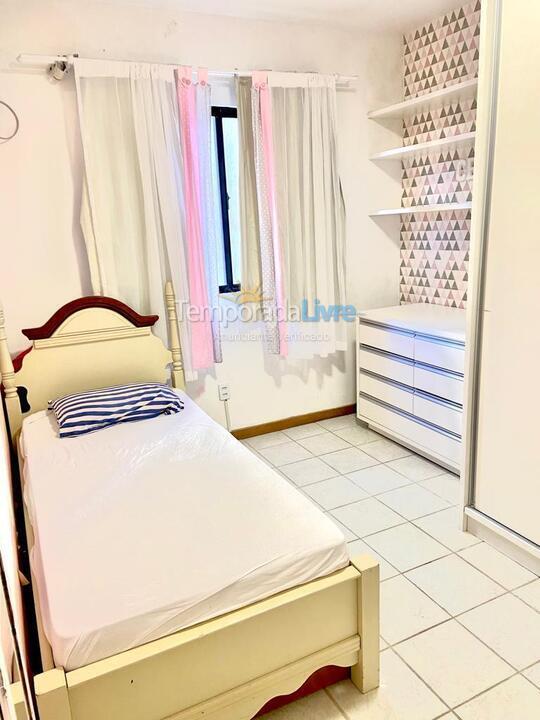 Apartment for vacation rental in Bombinhas (Praia de Bombas)