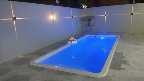 Great 3 bedroom house with pool in Canasvieiras