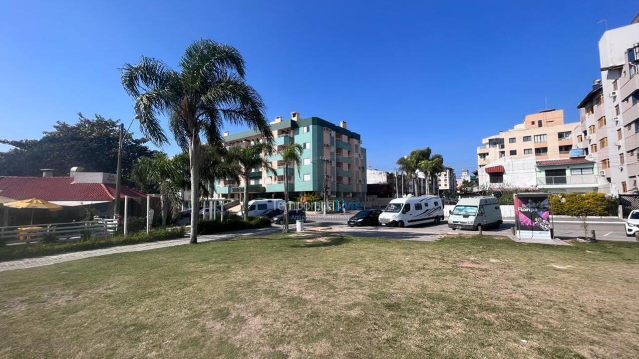 Apartamento para aluguel de temporada em Florianopolis (Canasvieiras)