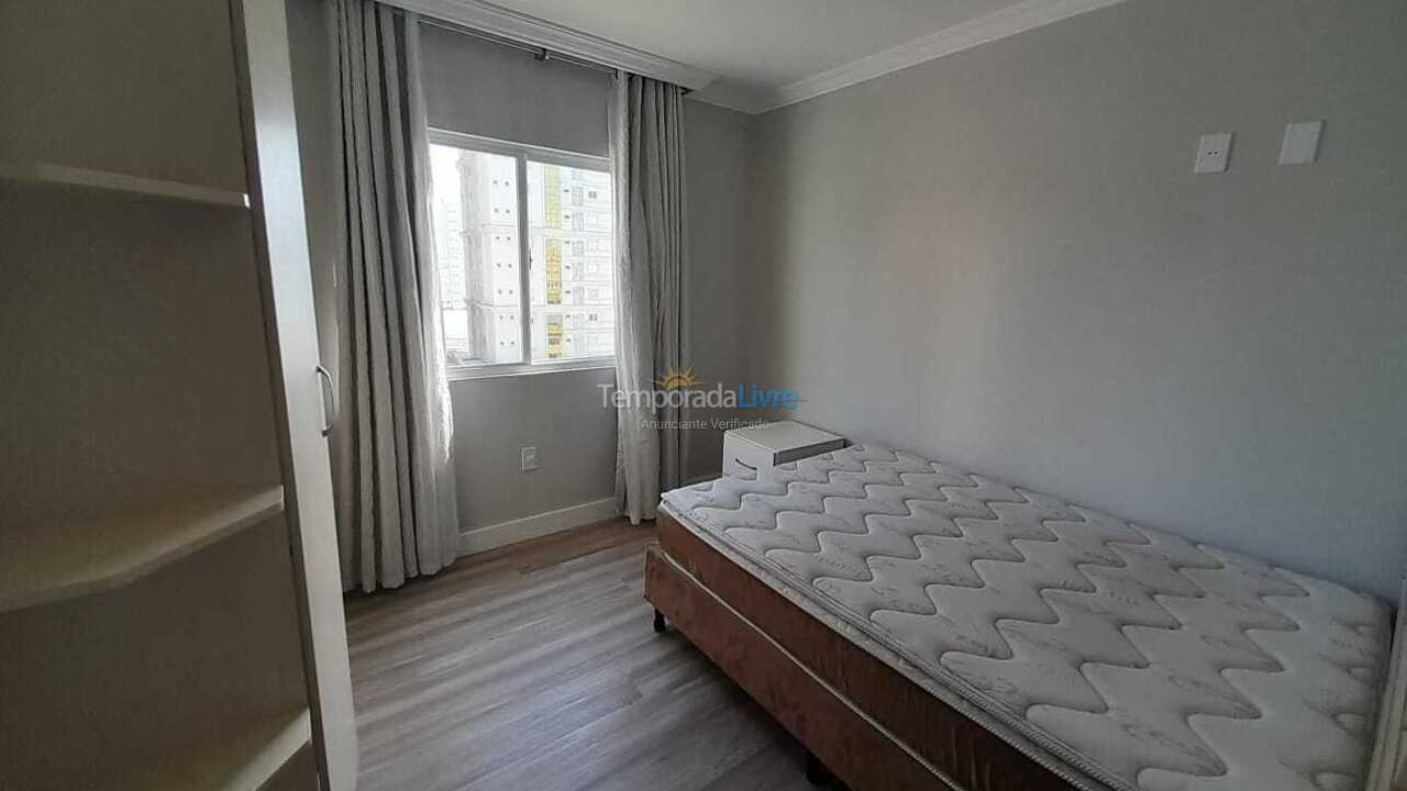 Apartamento para alquiler de vacaciones em Itapema (Meia Praia)