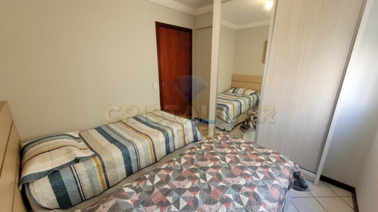 Apartamento para aluguel de temporada em Bombinhas (Praia de Bombas)