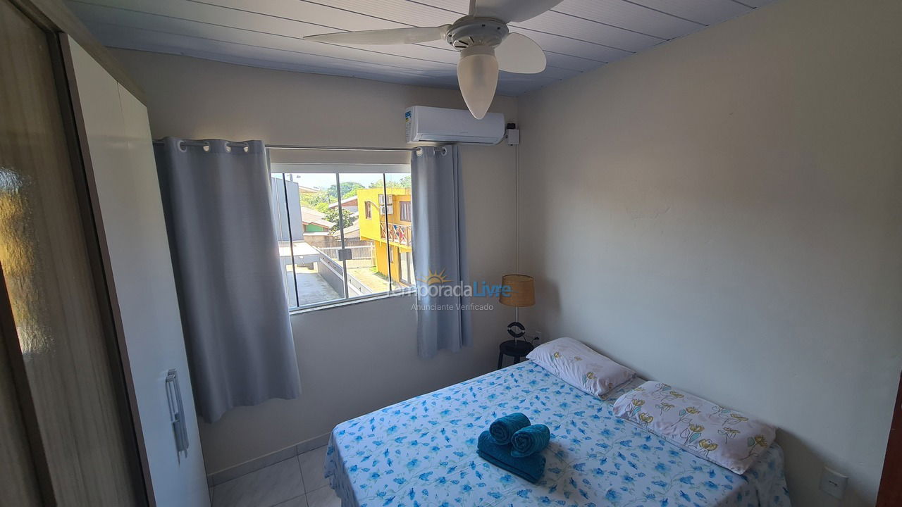 Apartamento para aluguel de temporada em Florianópolis (Cachoeira do Bom Jesus)