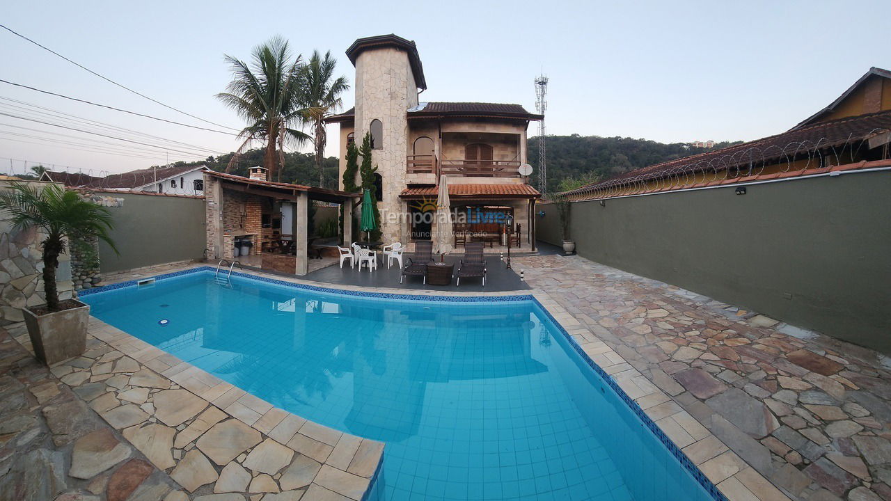 Casa para alquiler de vacaciones em Guarujá (Praia do Pernambuco)