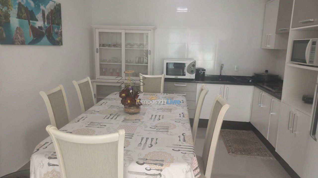 House for vacation rental in Itajaí (Centro)