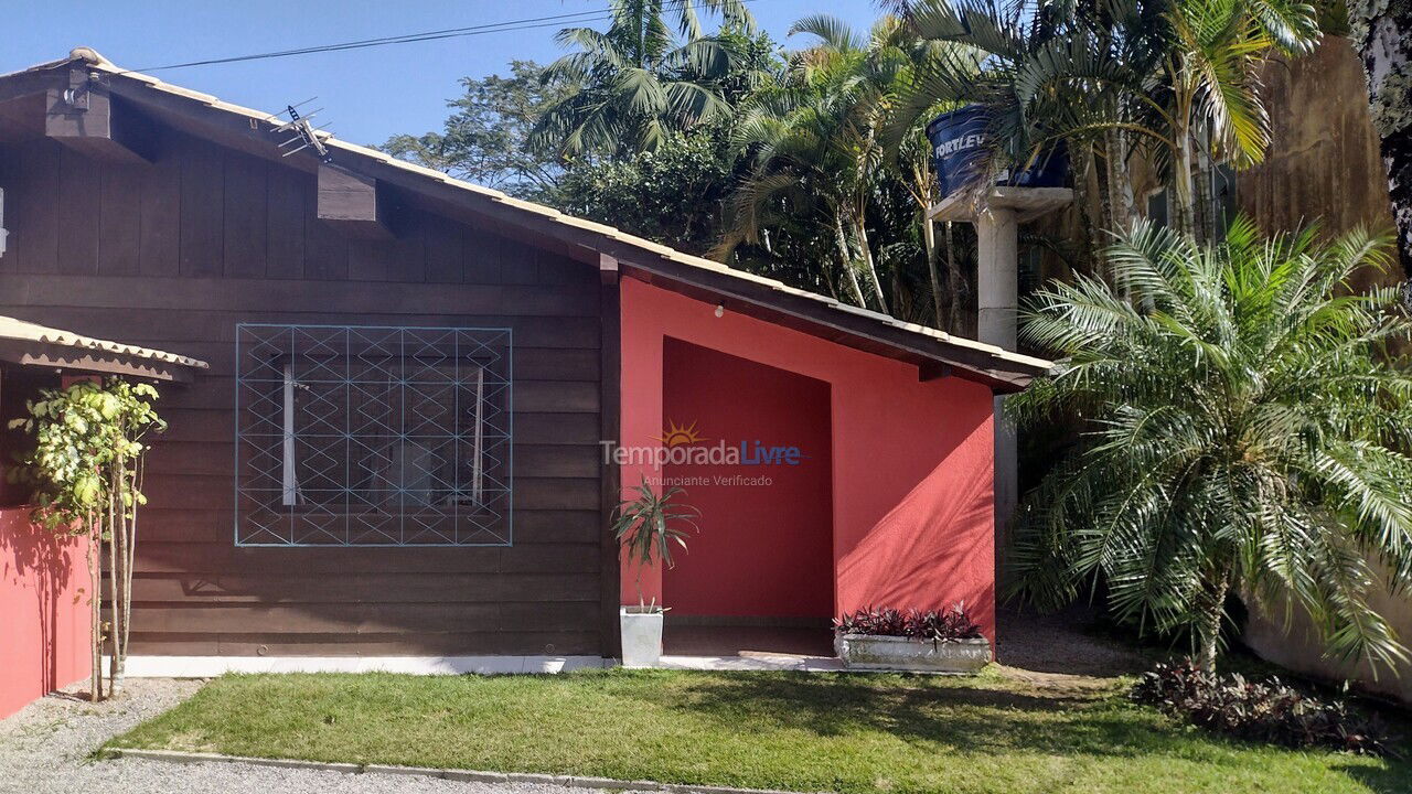 Casa para alquiler de vacaciones em Porto Belo (Centro)