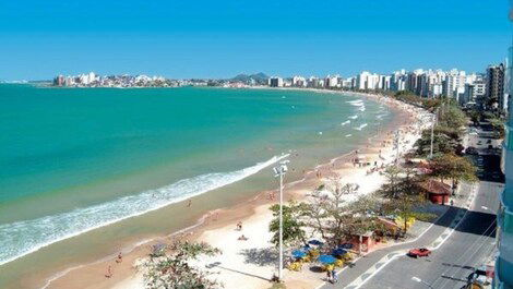 Hermoso apartamento en Praia do Morro con estacionamiento