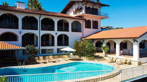 Casa luxo, com 9 quartos vista mar Ubatuba