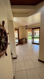 4/4 detached house 300m from the beaches of Coroa Verm.