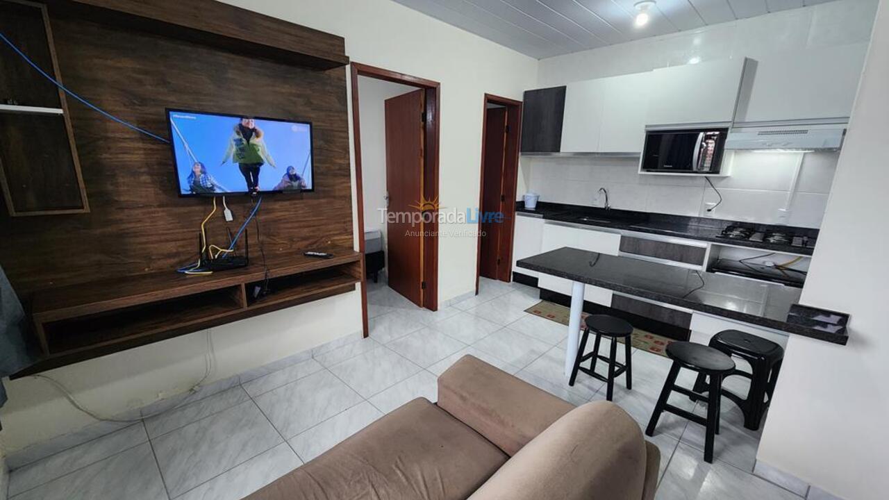 Apartamento para aluguel de temporada em Florianópolis (Cachoeira do Bom Jesus)