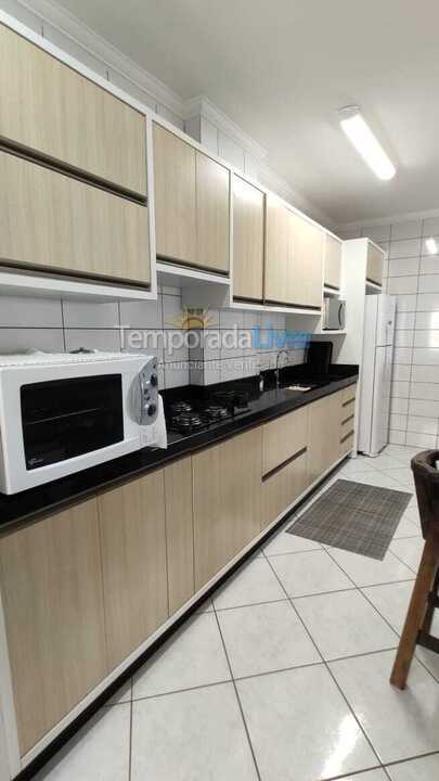 Apartment for vacation rental in Itapema (Centro)