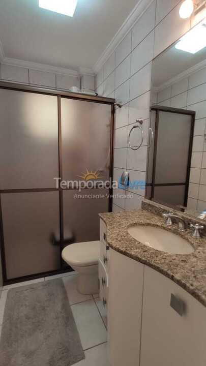 Apartment for vacation rental in Itapema (Centro)