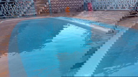 Casa com piscina em Mairiporã