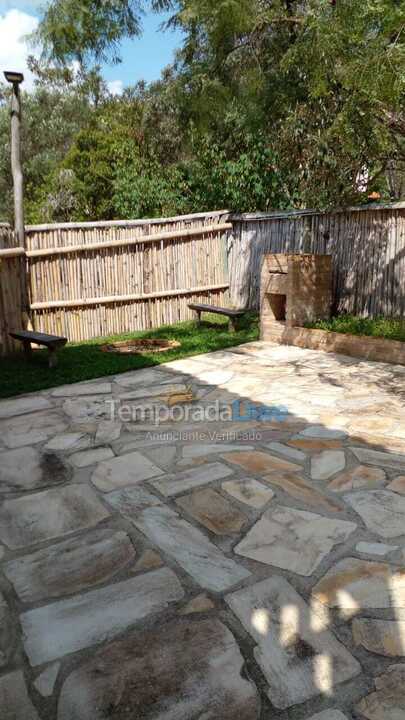 Casa para aluguel de temporada em São Thomé das Letras (Cachoeira da Lua)