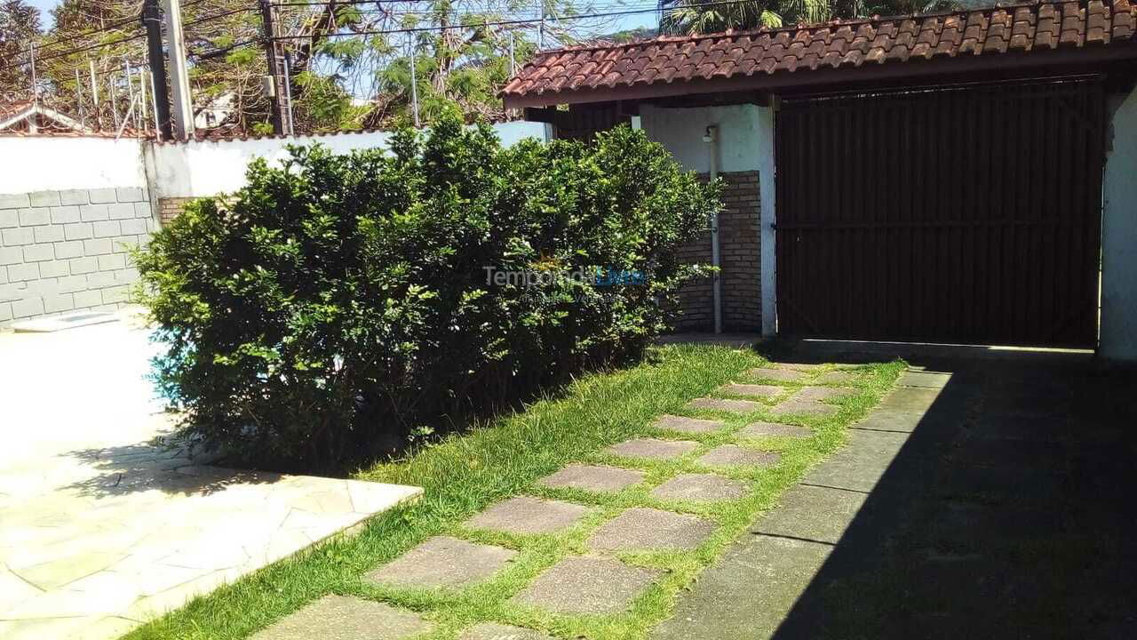 Casa para alquiler de vacaciones em Ubatuba (Maranduba)