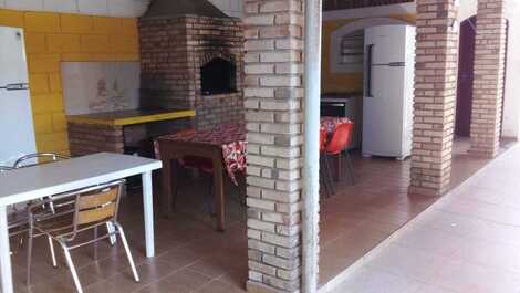 House in Maranduba 5 sun 100m from the beach