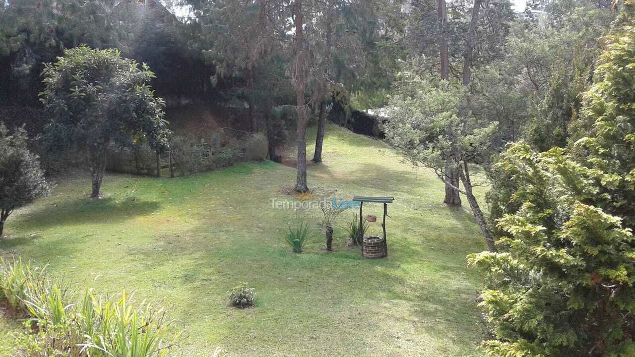 Casa para alquiler de vacaciones em Campos do Jordão (Vila Inglesa)