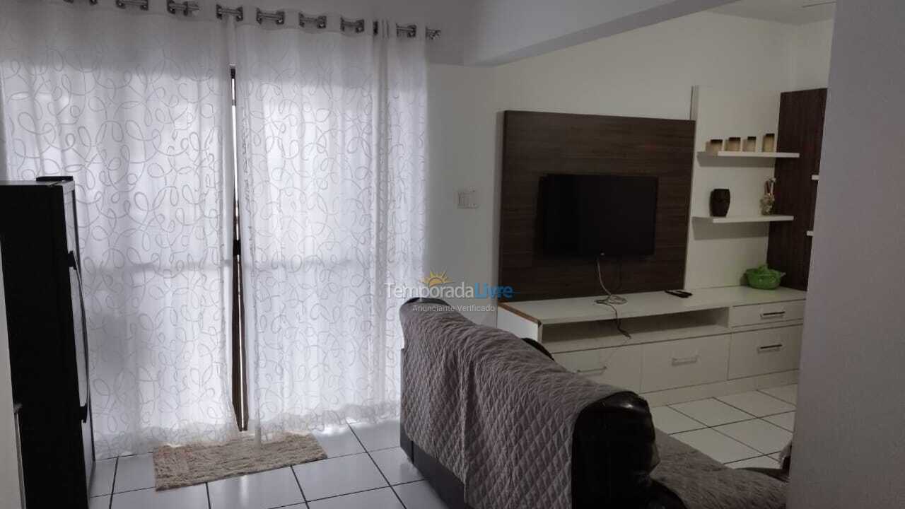 Apartamento para aluguel de temporada em Itapema (Meia Praia)