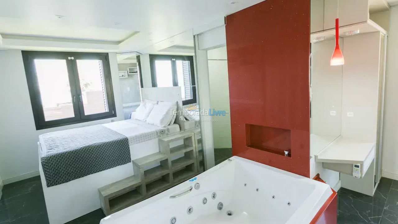 Apartamento para aluguel de temporada em Florianopolis (Praia dos Ingleses)
