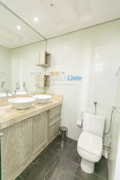 Apartamento para aluguel de temporada em Florianopolis (Praia dos Ingleses)